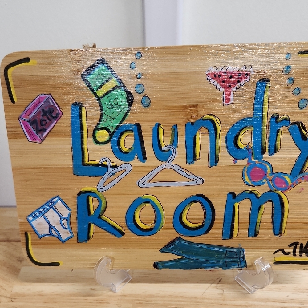 Landry Room Sign Hand Painted On Bamboo 10 X 7 Wall Art - Picture 4 of 7